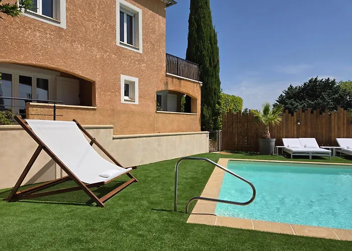 Hotel Le Saint-Genies
