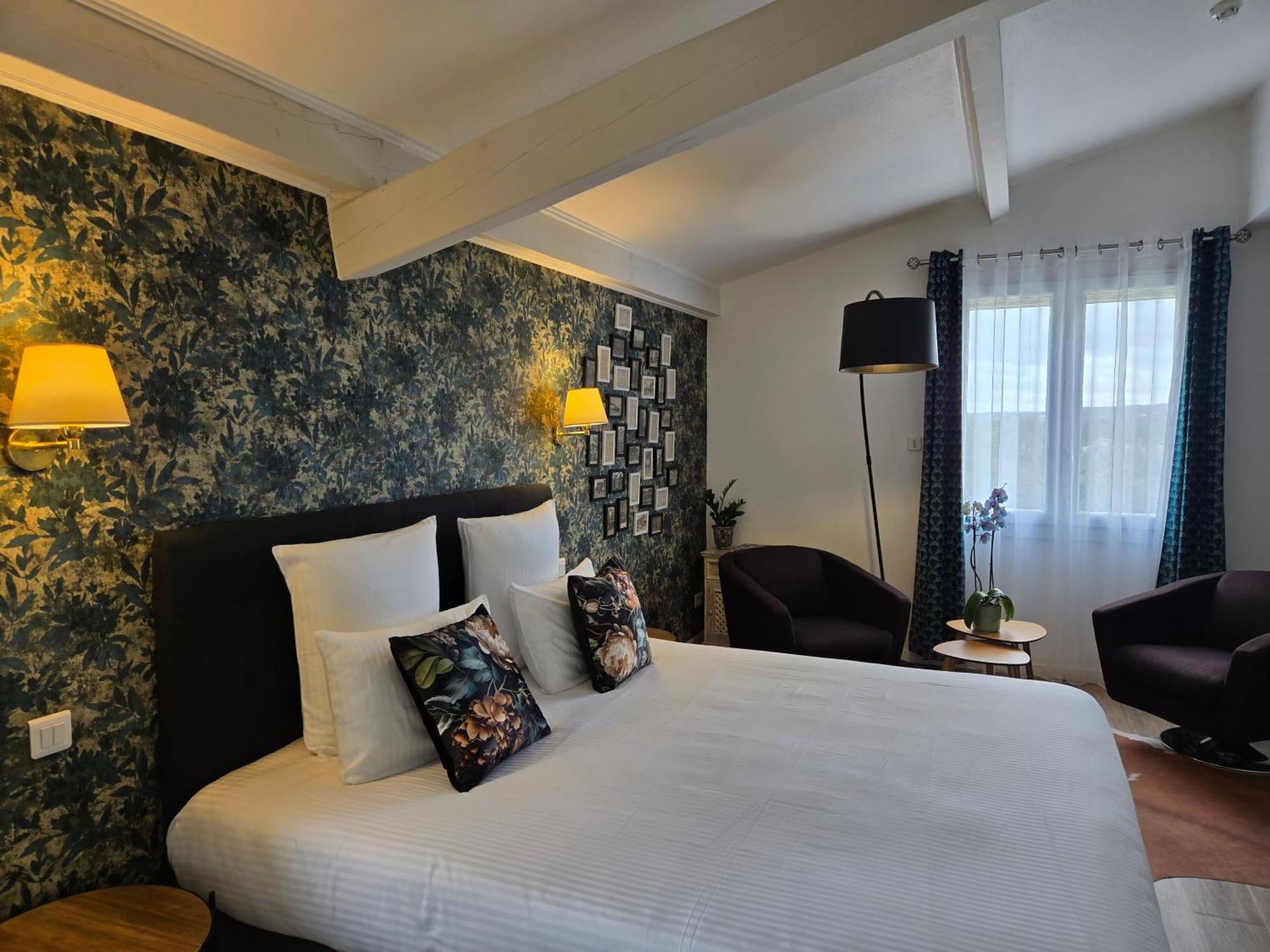 Le Saint-genies Hotel