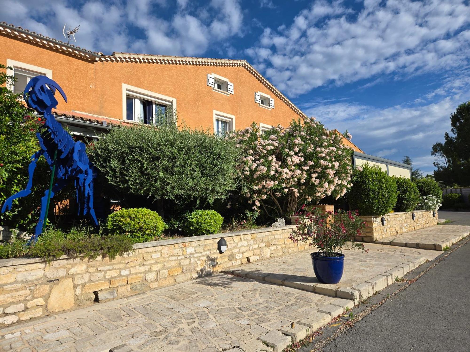 Le Saint-geniès 3*